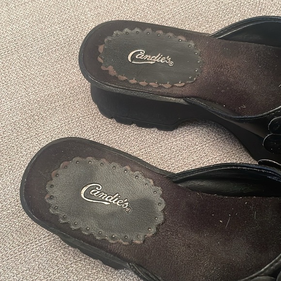 CANDIE’S Black Slip On Sandals with Flowers & Sequins Size 3 Girls - Picture 2 of 13